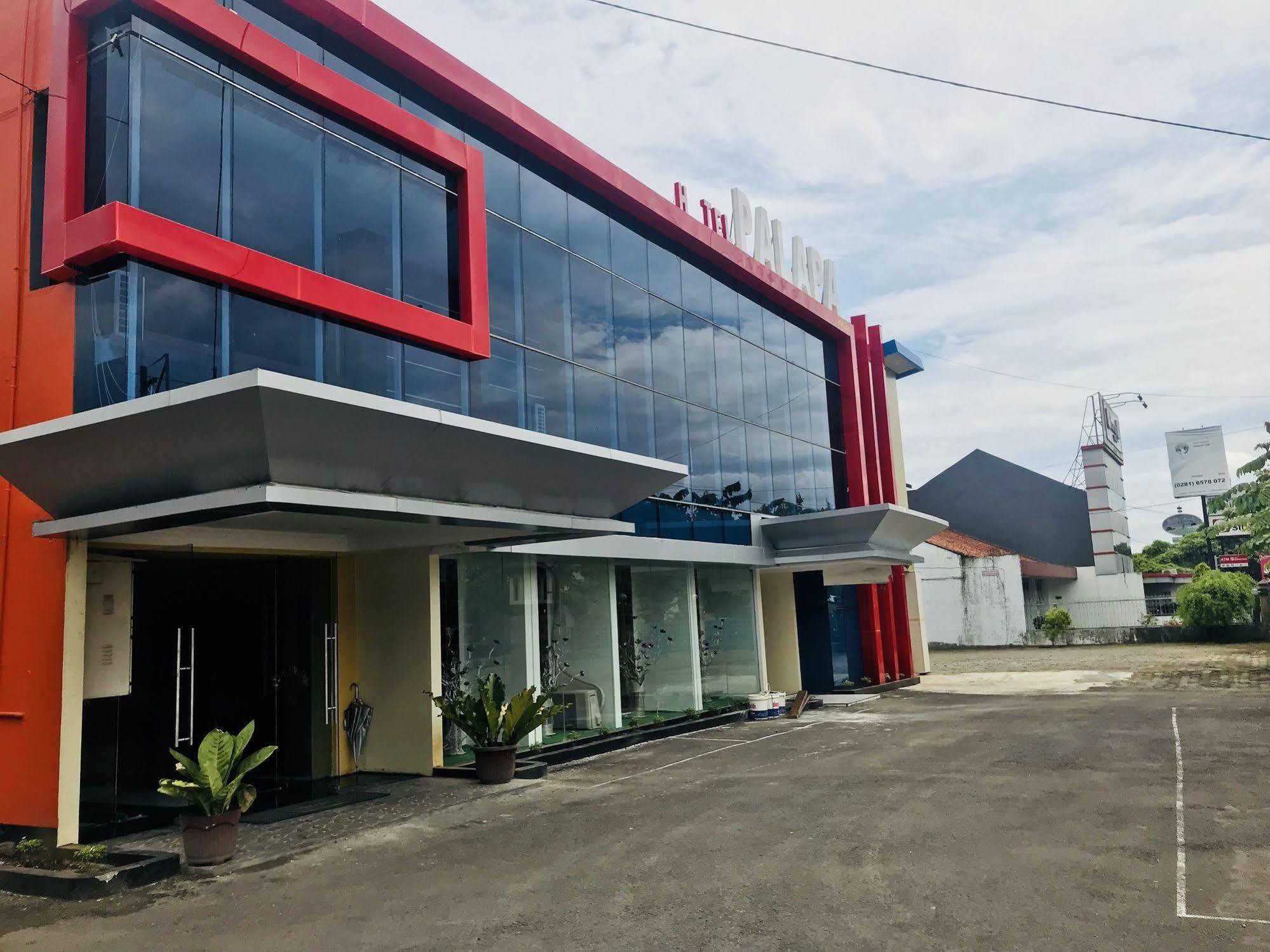 Palapa Hotel Purwokerto Exterior photo